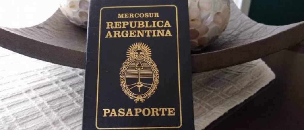 El trámite para sacar el pasaporte subió 150%