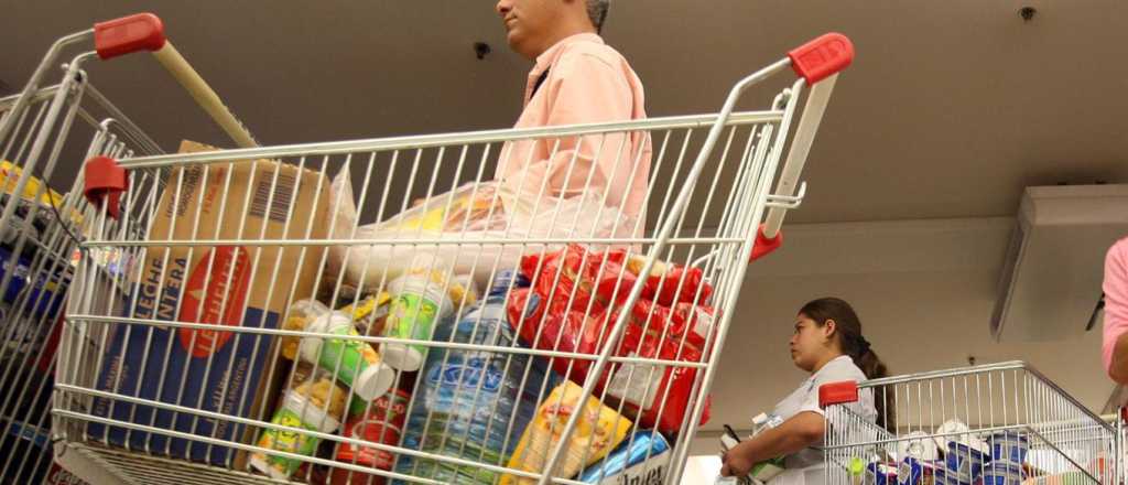 No frena: estiman la inflación de febrero en 4%