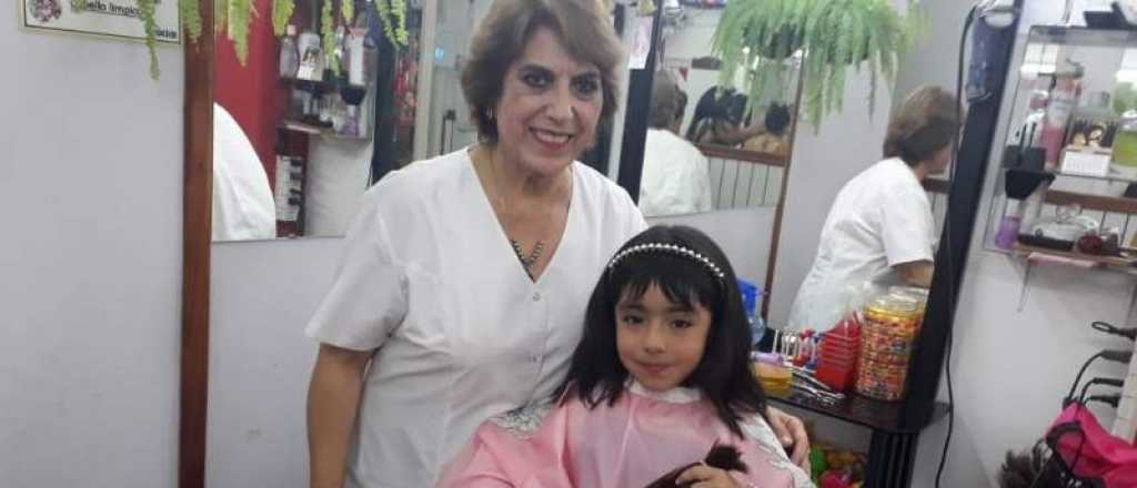 Tiene 5 años y donó su pelo a chicos con cáncer