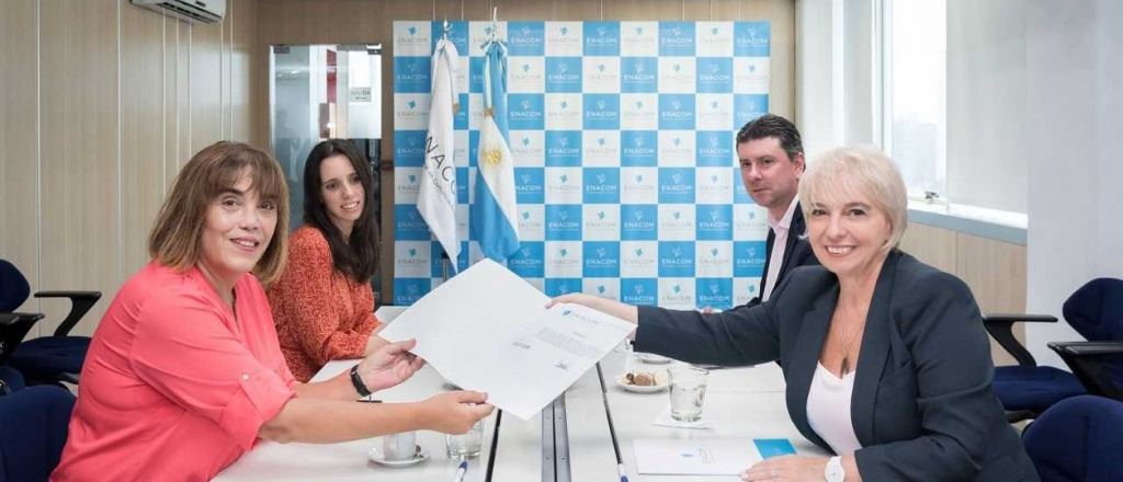 El Instituto Nacional de la Mujeres recibió fondos del ENACOM