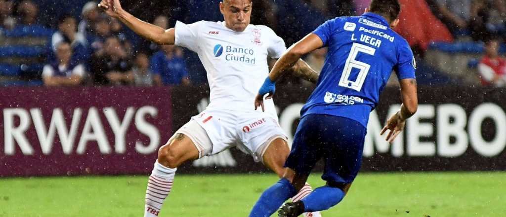 Copa Libertadores: Huracán trajo un punto de Ecuador