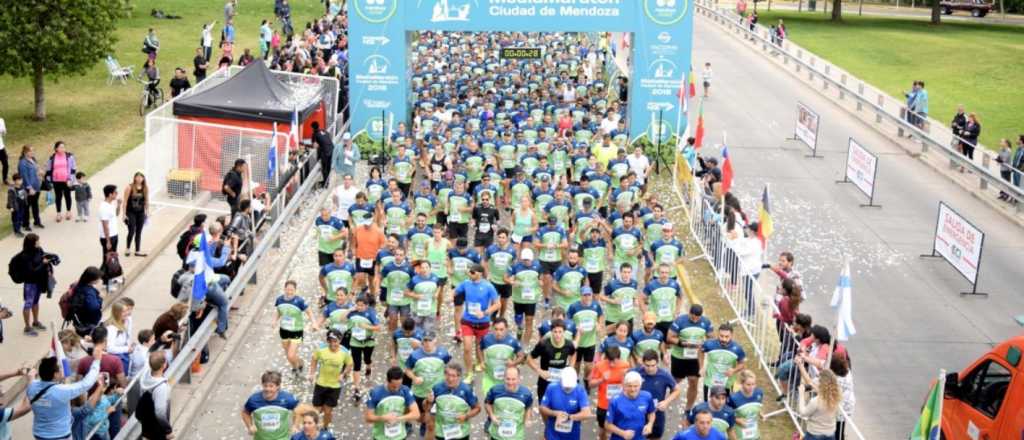 Llegó el día: arrancó la Media Maratón de Mendoza