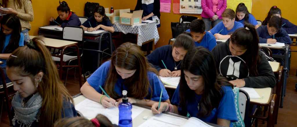 Cayó la matrícula de las escuelas secundarias mendocinas 