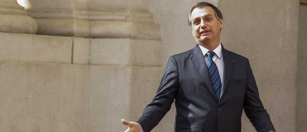 Bolsonaro permite portación de armas 