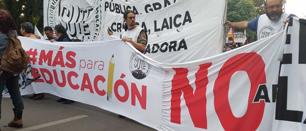 Sute adhiere al paro nacional de Ctera