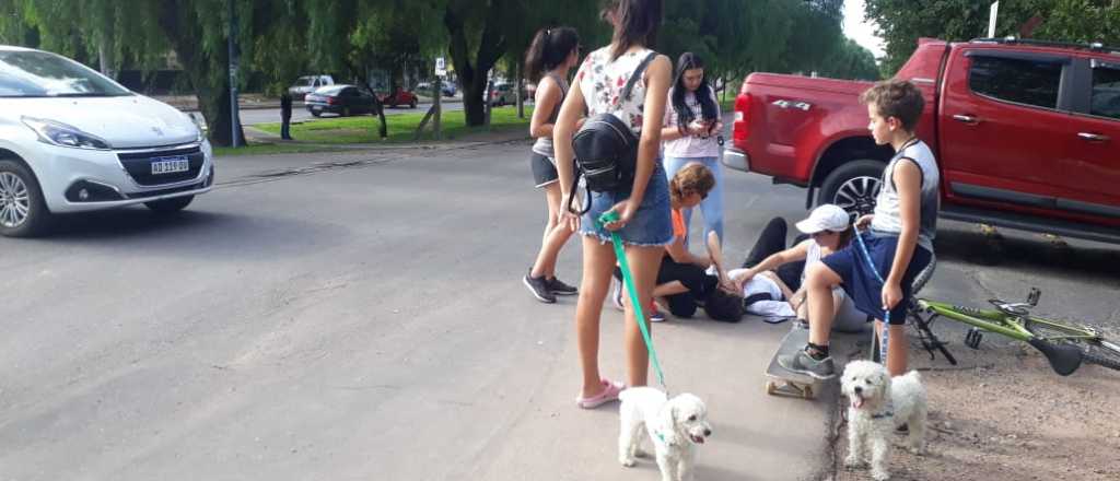 Atropellaron a una chica que iba por una ciclovía en Godoy Cruz