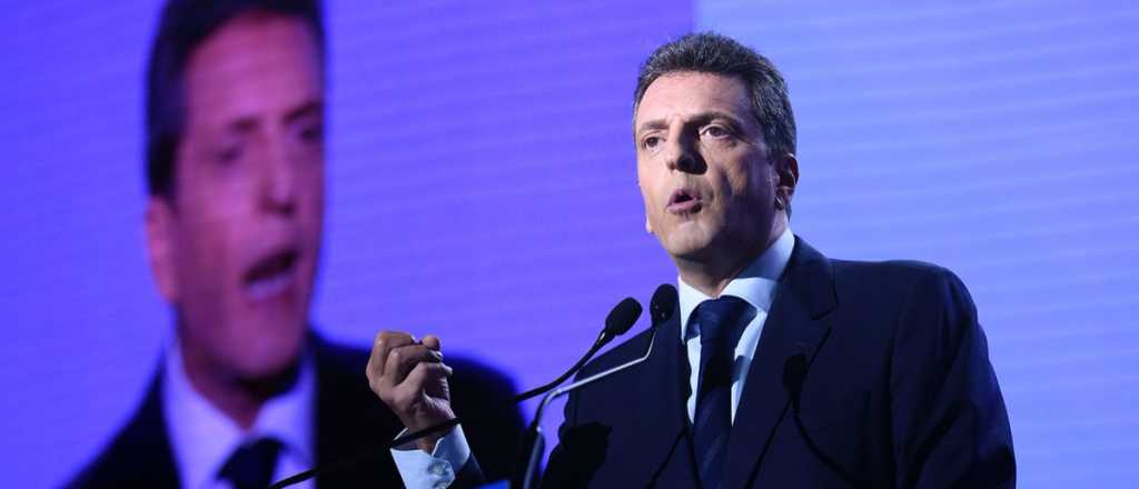 Sergio Massa lanzó sus ideas de campaña con críticas a Macri