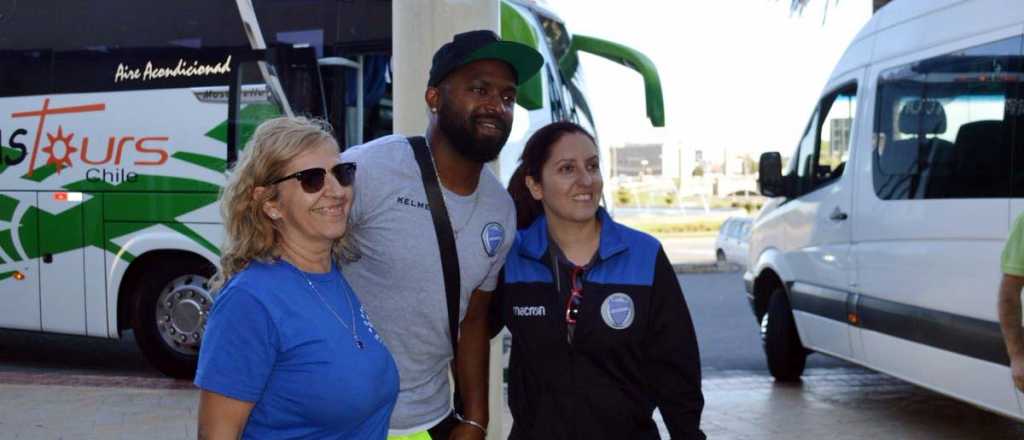 Fotos: El Tomba ya está en Chile con una cifra histórica de hinchas alentando