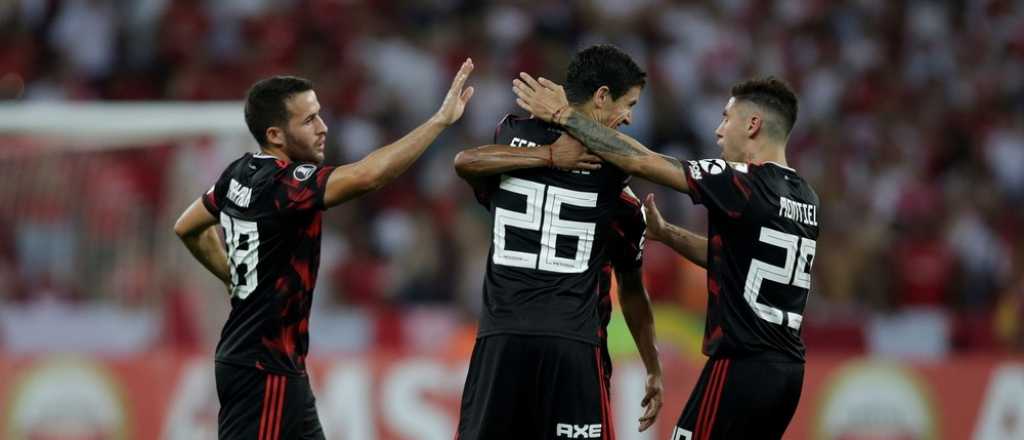 Copa Argentina: River goleó y será rival del Lobo