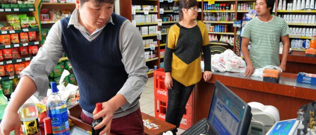 ¿Cerrarán los supermercados los domingos?