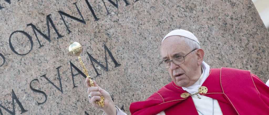 El papa Francisco pidió a obispos argentinos "trabajar por un país federal"