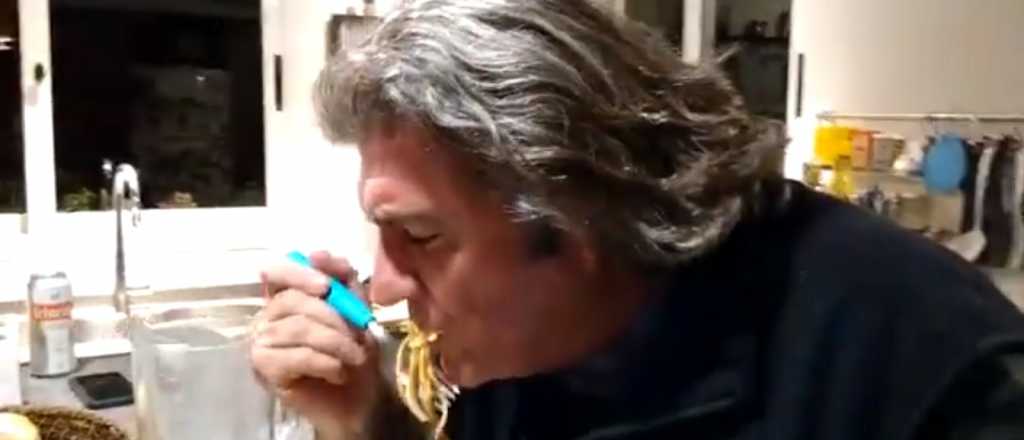 Confirmado: José Luis Ramón no sabe comer fideos