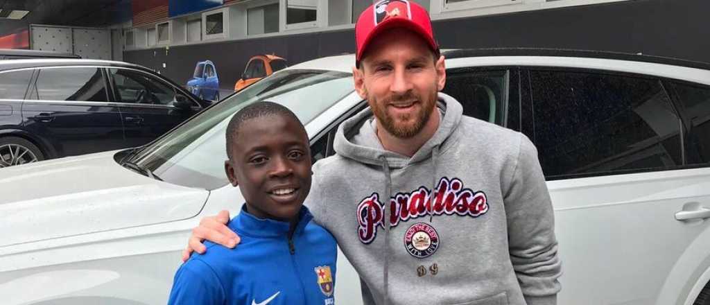 La dura historia de un niño africano que entrena en el Barcelona