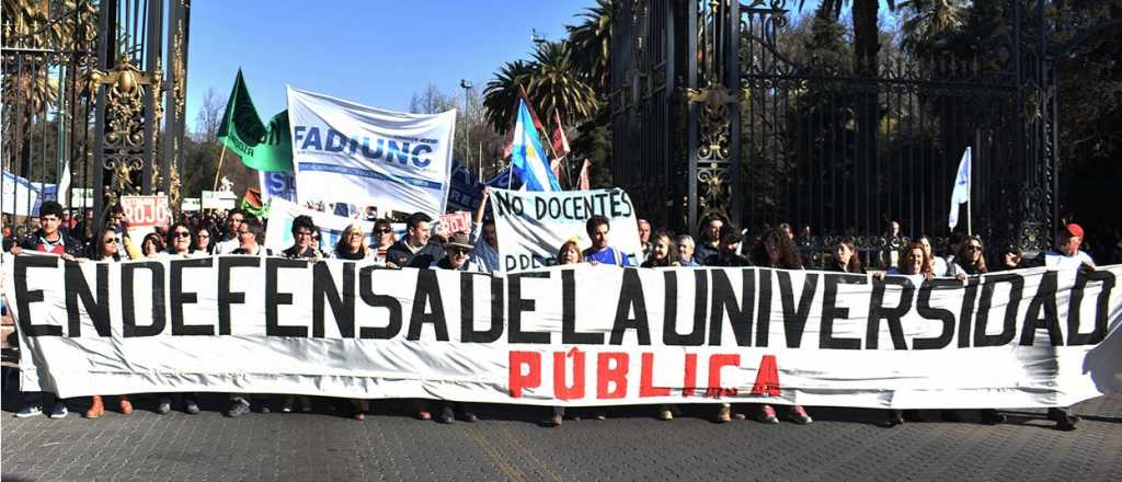 Docentes de la UNCuyo paran hoy y mañana