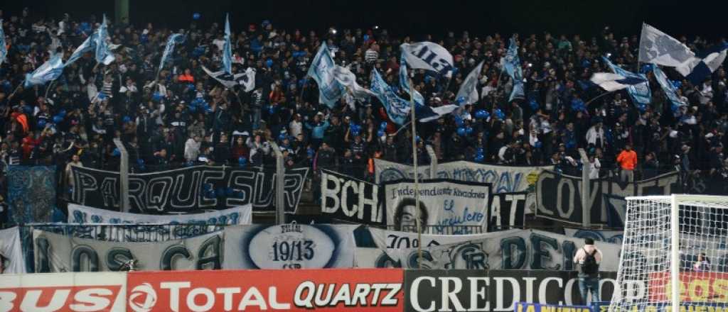 Videos: la hinchada de la Lepra fue local en San Luis 