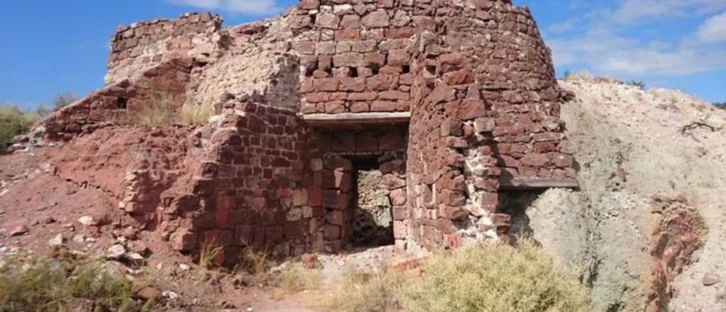 El encanto de las olvidadas Minas de Salagasta en Mendoza 