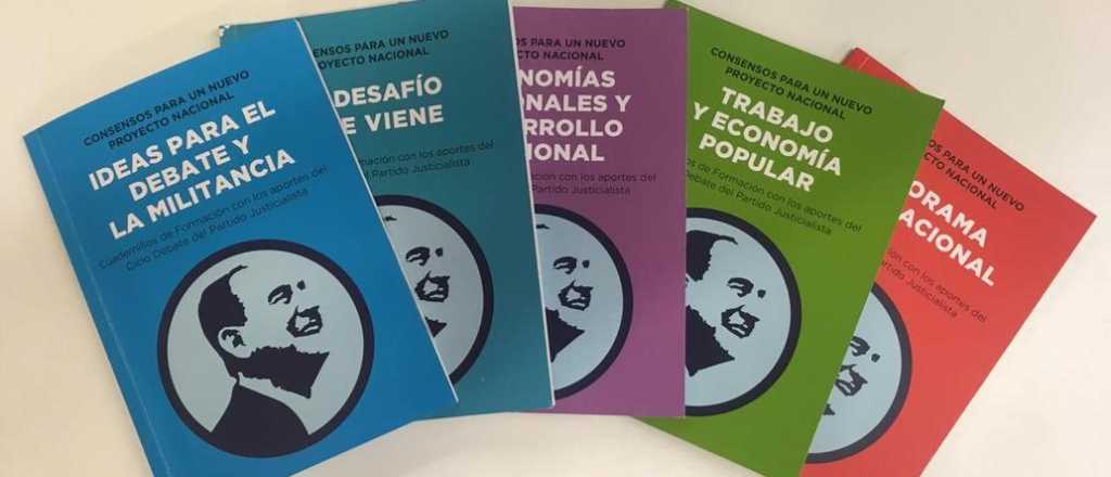 El kirchnerismo lanzó cuadernillos militantes con la imagen de Perón