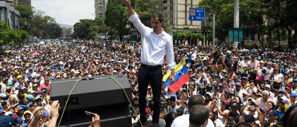 Maduro anunció que se activó una orden de arresto contra Guaidó