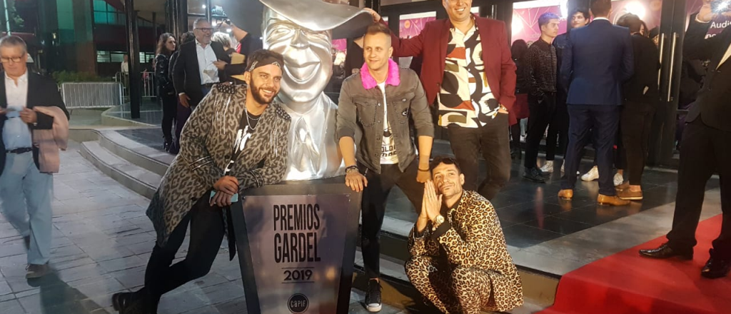 Todo el color y la alfombra roja de los Premios Gardel en Mendoza