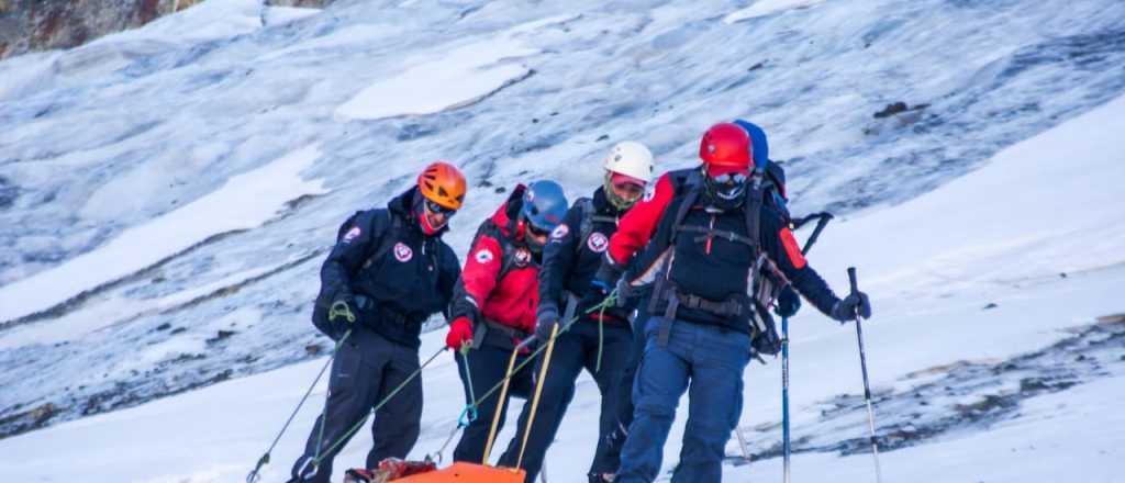 Fotos: así fue el rescate del cuerpo encontrado en Potrerillos