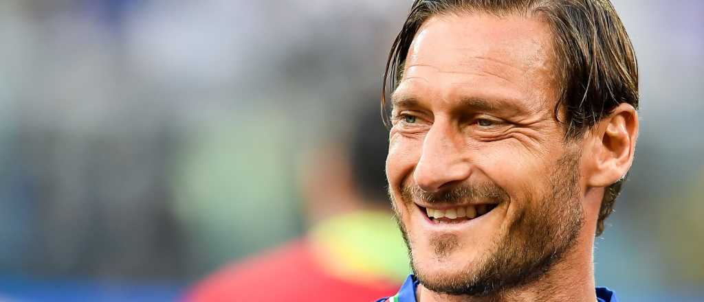 Francesco Totti representa a un jugador de Boca