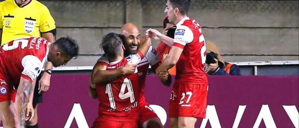 Argentinos Juniors consiguió un ajustado triunfo por Sudamericana