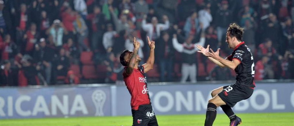 A qué hora, dónde y cómo ver a Colón ante Zulia