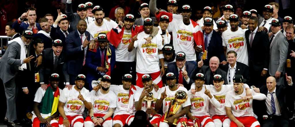 Por primera vez en la historia un equipo canadiense ganó la NBA