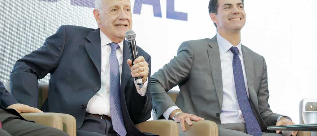 Lavagna: "Argentina tiene los recursos económicos, fallan los políticos"