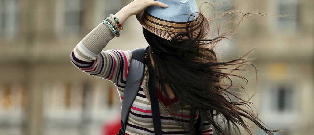 El tiempo en Mendoza: viernes de cielo nublado y baja de temperatura