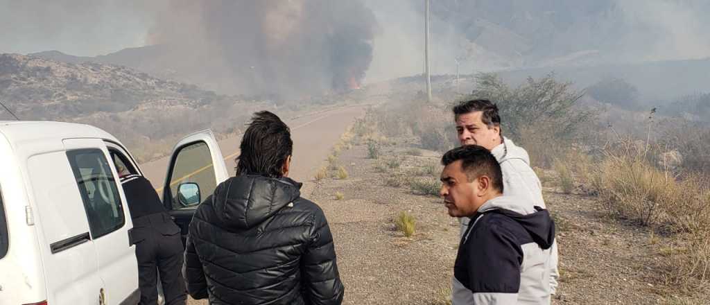 Orozco, al frente del combate de un foco de incendio en el piedemonte