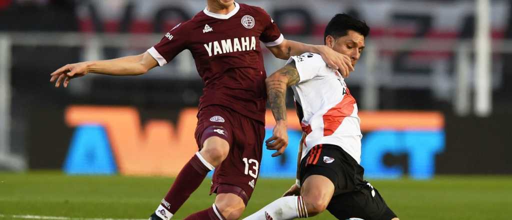 De la Cruz se hizo el "canchero" en el penal y el arquero de Lanús lo atajó