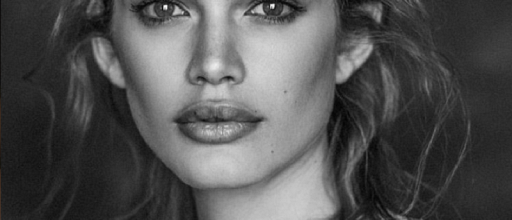 Valentina Sampaio, la modelo trans que le ganó a Victoria's Secret