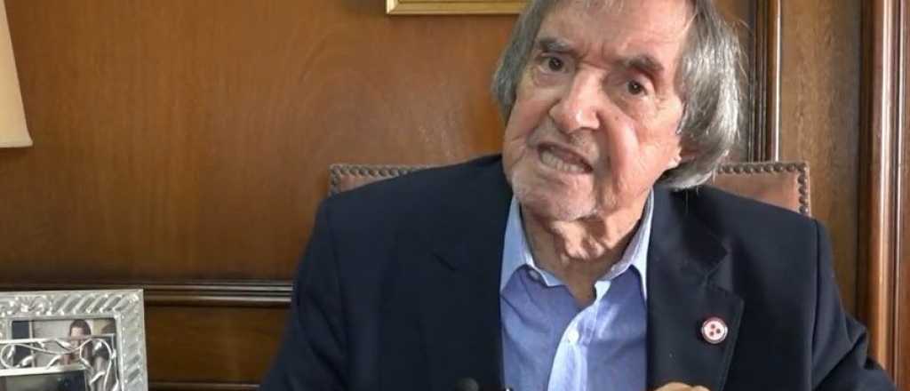 Carlitos Balá cumplió 94 y subió un alegre video a las redes