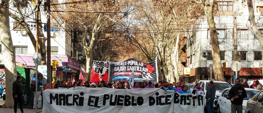 Organizaciones sociales marcharon por el centro mendocino