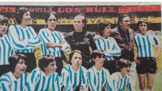 Mujeres en el fútbol: fuera y dentro de la cancha - La Trenza - Mendoza