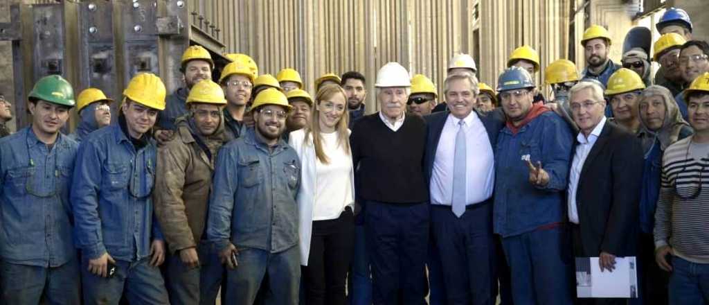 Alberto Fernández se salió de agenda y visitó una industria en Godoy Cruz