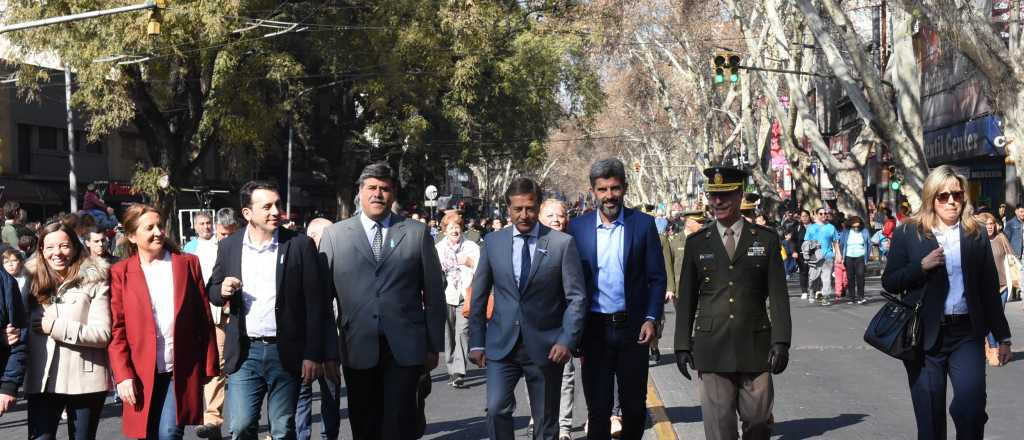 Las mejores fotos de un día histórico para Mendoza