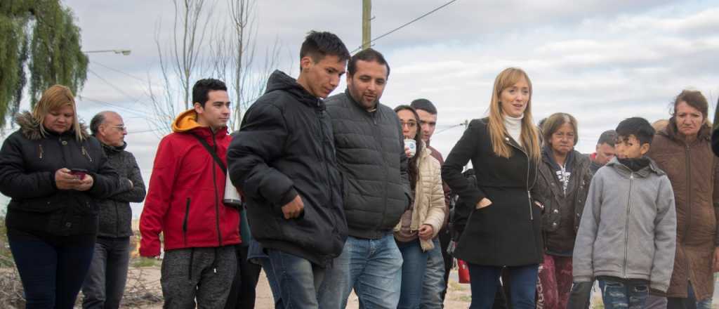 Fernández Sagasti presentó su plan de obras para cloacas y agua en Las Heras