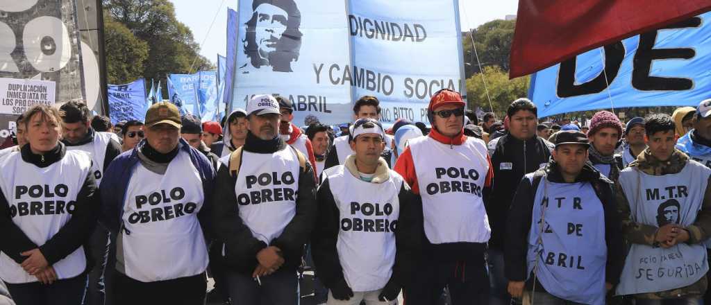 Movimientos sociales cortaron calles para pedir la emergencia alimentaria