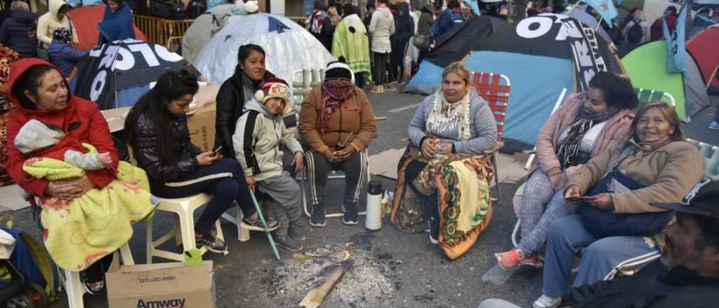 Levantaron el acampe en la CABA tras la media sanción de la emergencia alimentaria