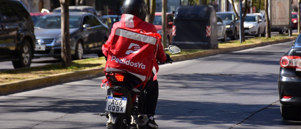 Un delivery iba a entregar un pedido en Godoy Cruz y le robaron 