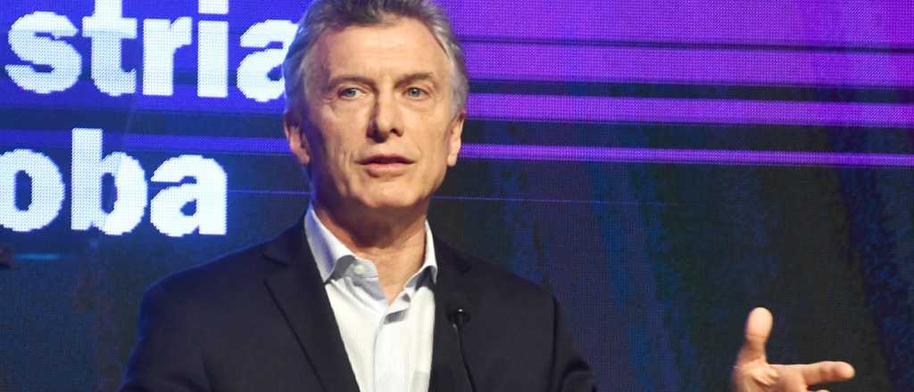 Macri anunció beneficios para Pymes y monotributistas