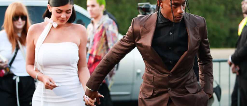 Todos hablan del vestido de Kylie Jenner y la separación de Travis Scott