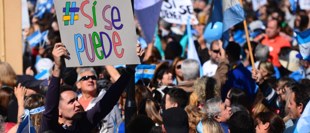 La marcha del #SíSePuedeMendoza por dentro