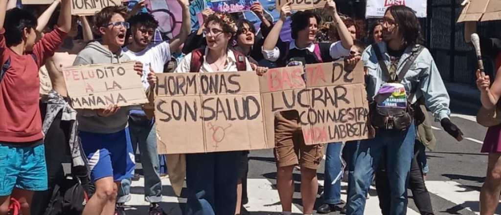 Los colectivos LGTB denuncian el faltante de hormonas en Capital Federal 