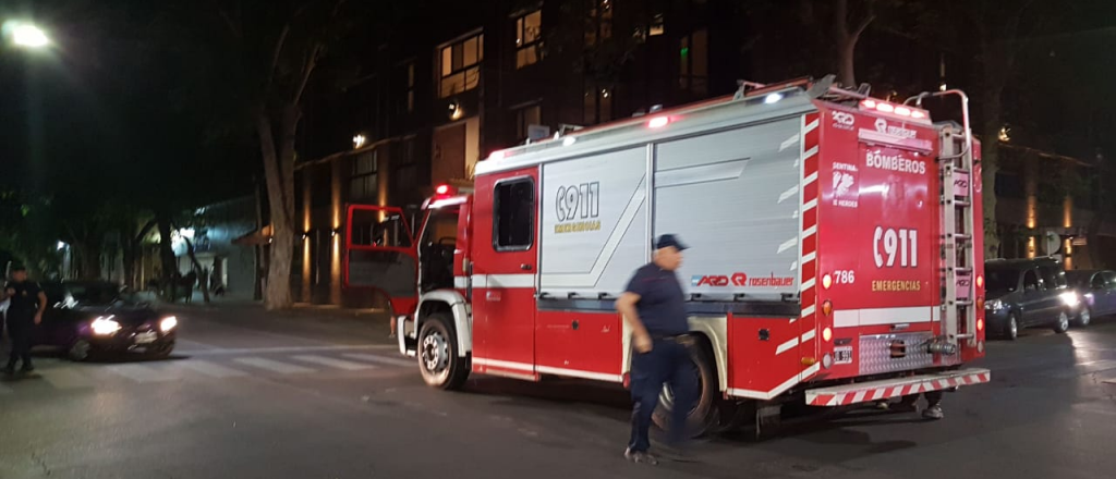 Un incendio destruyó un restaurante de Ciudad