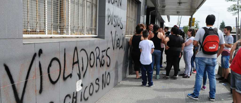 Directora y docente obligaban a alumnos a tener juegos sexuales en un jardín