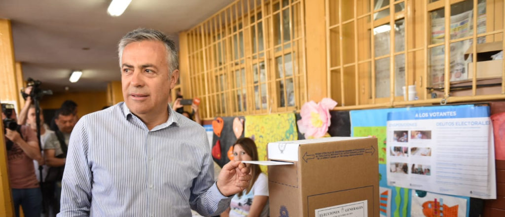 Votó Cornejo y contó que aún no habló con Macri