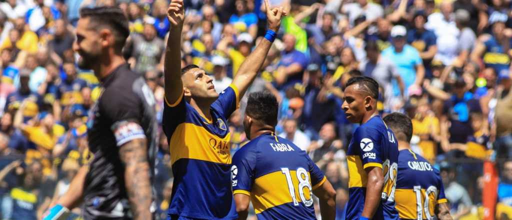 Boca goleó y también se sumó a la cima de la Superliga